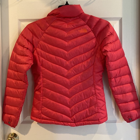 North Face 550 Jacket - Picture 4 of 4